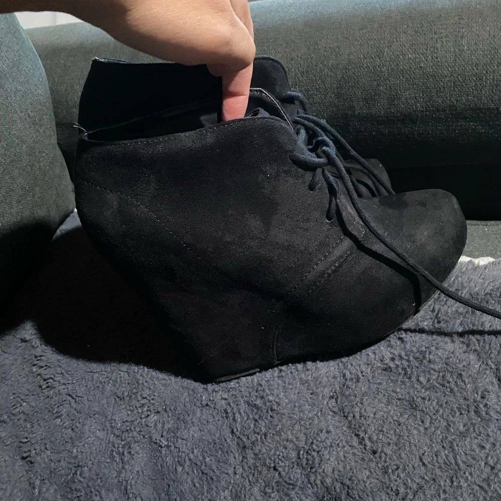 Booties - Picture 2 of 4